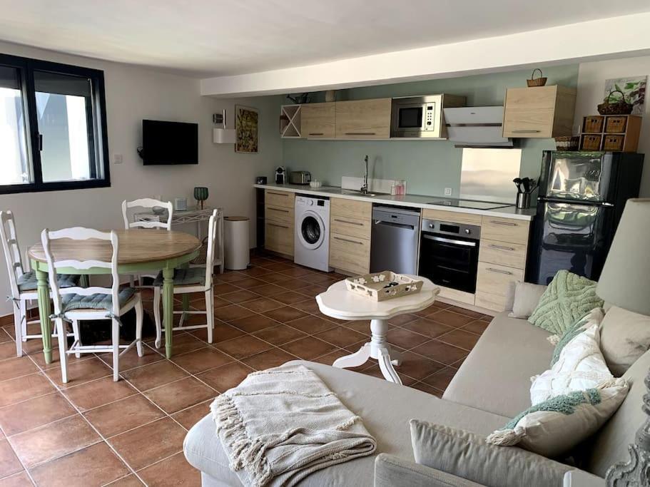 Appartement Bas De Maison Lavilledieu  외부 사진