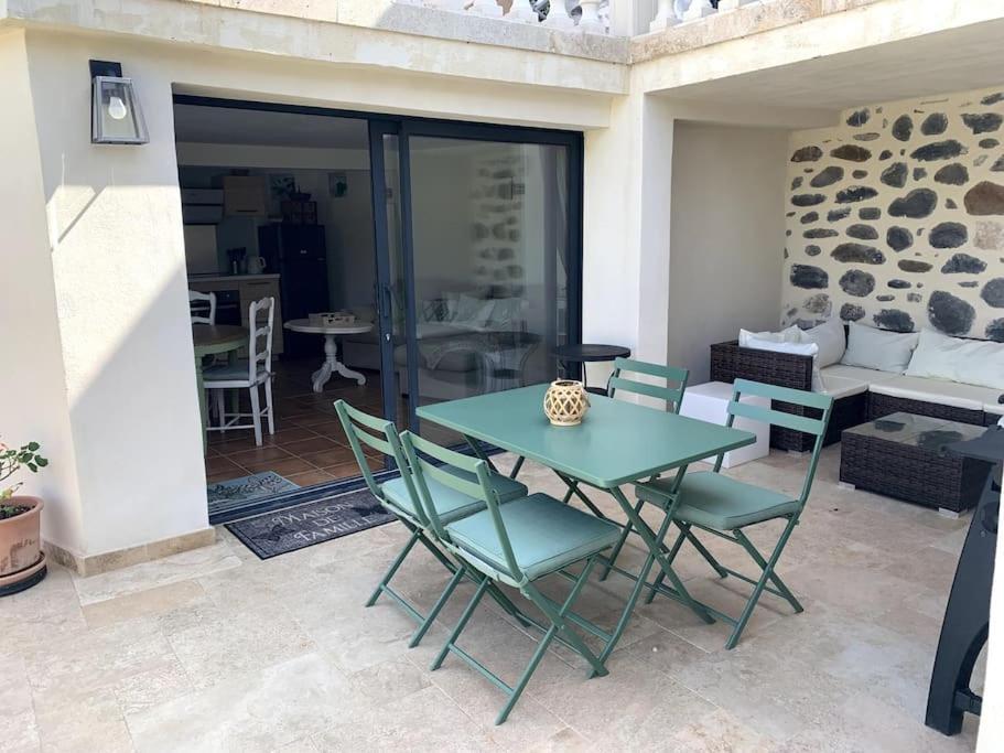 Appartement Bas De Maison Lavilledieu  외부 사진